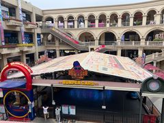 -王府井奥莱临潼小镇(临潼店)