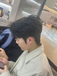-尤司男士国潮理发馆