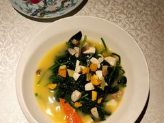上汤菠菜-维园悦谱·海派家常菜(乌鲁木齐南路店)