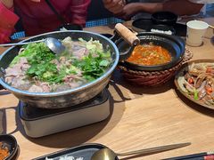 -川堂风·跷脚牛肉·乐山爆炒(宝山日月光店)