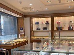 -品真阁华夏典当行(四通桥店)