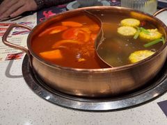 -牛村来人潮汕牛肉火锅(西单店)