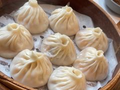 蟹粉小笼包-馋三尺蟹粉小笼(人民广场店)