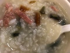 -肯德基(成都机场T2到达精选店)