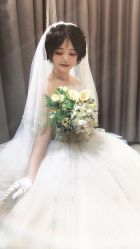 -衣贝姿婚纱礼服馆