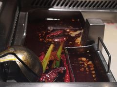 -海底捞火锅鲜切牛肉主题店(长寿路店)