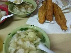 -张阿三馄饨店