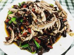 -易老九江湖菜(北滨一路店)