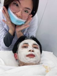 -蕾特恩专业祛痘·皮肤管理