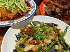 -柴窝堡22号辣子鸡·传承新疆菜