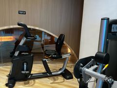 -涨巢·潮玩水疗局