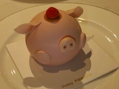 -Fridi Patisserie Cafe