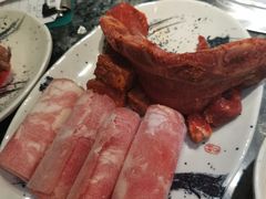 -阪尚皇·原切牛排·烤肉火锅自助(北京路店)