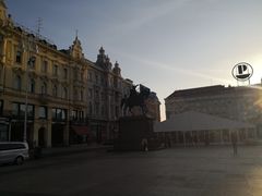 -耶拉契奇总督广场