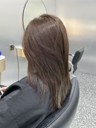 -Tloml salon