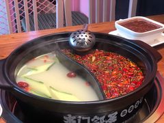 -串门邻居串串火锅(云南南路店)