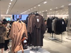 -H&M(天一广场店)