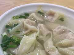 -珊珊小笼馆(仙霞路店)