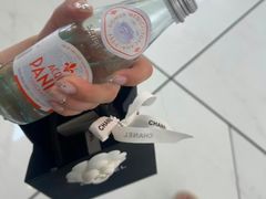 -Chanel(德基广场店)