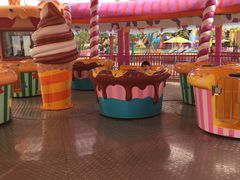 -七彩云南欢乐世界