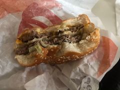 经典双层皇堡-汉堡王(龙德广场店)