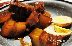Braised Pork in Clay Pot