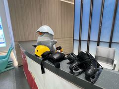 -冰纷万象滑冰场(沈阳万象城店)