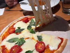 水牛芝士薄脆玛格丽特披萨-新贝乐意大利餐厅(苏州中心店)