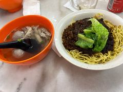 -颂记牛肉粉