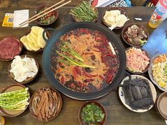 -黄潇洒老火锅(九眼桥宏济巷店)