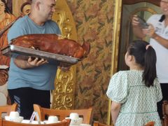 -维吾尔餐厅(宜山路店)