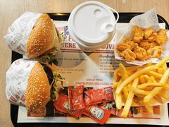 -The Habit Burger Grill 哈比特汉堡(复兴soho店)