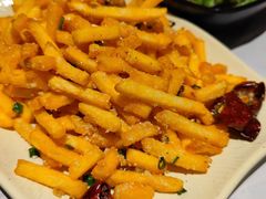 干煸土豆条-巴厘龙虾·榜首油焖大虾(音乐学院·沿江酒馆店)