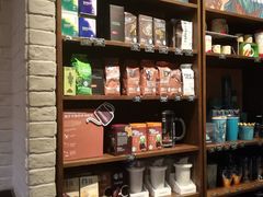 零售区-星巴克(北京中关村北京国际店)