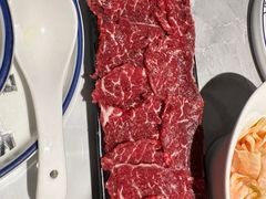 雪花肉-匠心牛公馆·潮汕牛肉海鲜火锅(索菲特店)