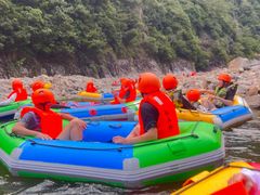 -仙人谷漂流景区