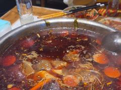 -肖肖酸萝卜鱼火锅(总店)