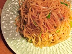 醋溜土豆丝-大灰狼(中心书城店)