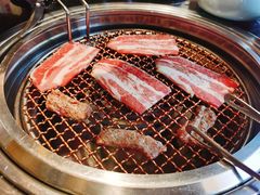 -韩烧牛中牛·甄选黑牛烤肉(黑金店)