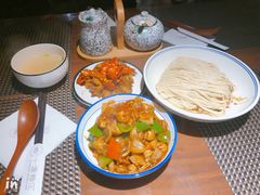 春风爱上龙虾面-十面春风·江南面馆(崇宁路店)