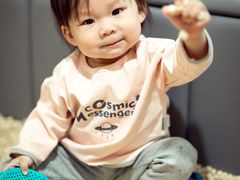 -蓝鲸奇亲子游泳俱乐部