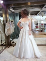 -LANYI COUTURE高级婚纱礼服改衣店