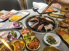 -金会长自助海鲜·烤肉(人民广场店)