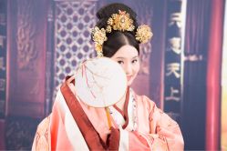 点击看大图 -后宫·古装汉服京剧儿童亲子全家福摄影
