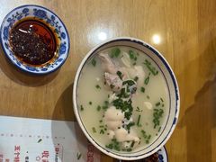 -易老妈蹄花.创于1935(总店)