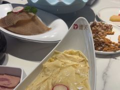 -德天雪花肥牛海鲜火锅(南苑东路店)
