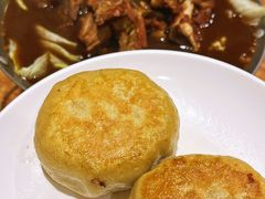 -清真吴记门钉肉饼·喜多利
