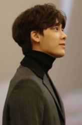 -韩国丽安形象设计