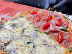 双拼披萨-Primo·丽莫意大利窑烤披萨