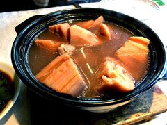 -五稻厨房粤西菜(新闻店)